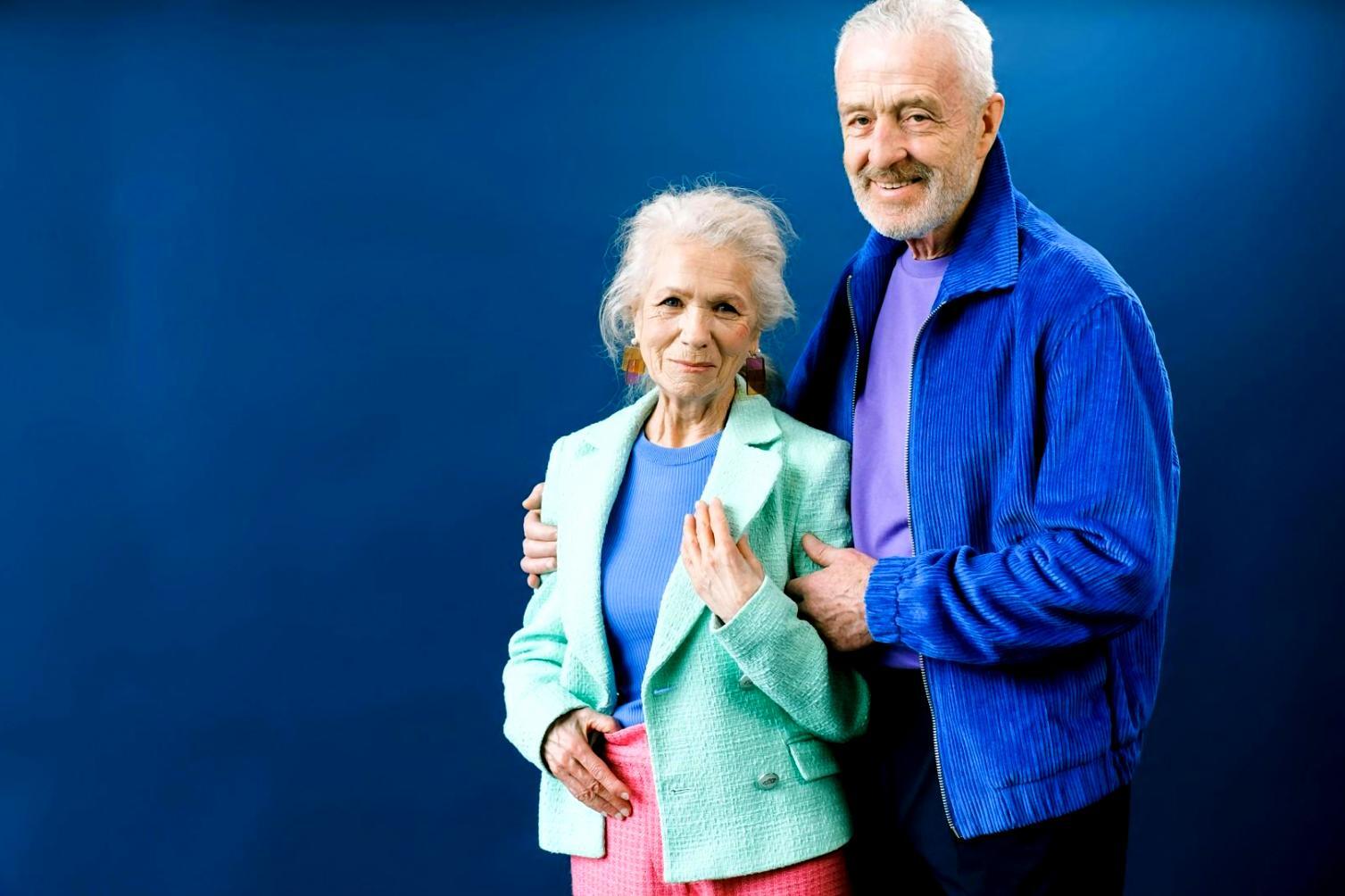 Consulta nutricional para personas mayores en formato digital